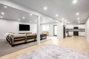 11318 S Canyon Falls Ln E, Sandy, UT 84092 - Photo 40