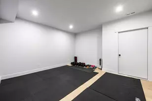 11318 S Canyon Falls Ln E, Sandy, UT 84092 - Photo 36