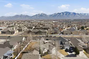 10519 S Poplar Grv Dr, South Jordan, UT 84009 - Photo 46