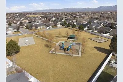 10519 S Poplar Grove Dr, South Jordan, UT 84009 - Photo 48