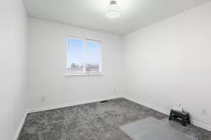 6021 W Fragrant Ln, Herriman, UT 84096 - Photo 14