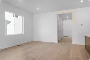 338 E Sadie Ct, Heber City, UT 84032 - Photo 8