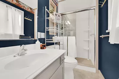 358 S 850 E, Kaysville, UT 84037 - Photo 16