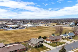 358 S 850 E, Kaysville, UT 84037 - Photo 24