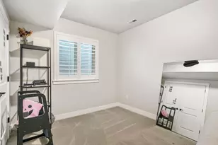 6628 W Earligrande Way, West Jordan, UT 84081 - Photo 28