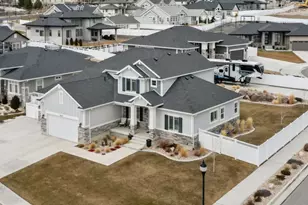 6628 W Earligrande Way, West Jordan, UT 84081 - Photo 2