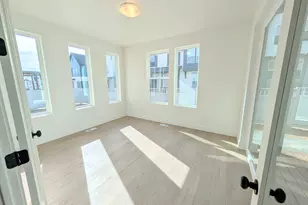 11326 S Silver Pond Dr W, South Jordan, UT 84009 - Photo 12