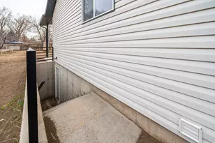 325 W 400 N, Fillmore, UT 84631 - Photo 32