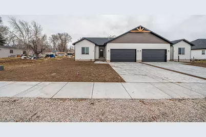 325 W 400 N, Fillmore, UT 84631 - Photo 28