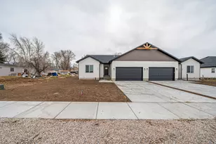 325 W 400 N, Fillmore, UT 84631 - Photo 28