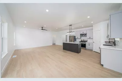 335 W 400 N, Fillmore, UT 84631 - Photo 18