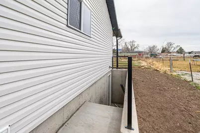 335 W 400 N, Fillmore, UT 84631 - Photo 30