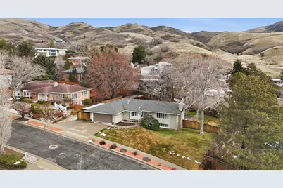 920 N Little Valley Rd, Salt Lake City, UT 84103 - Photo 50