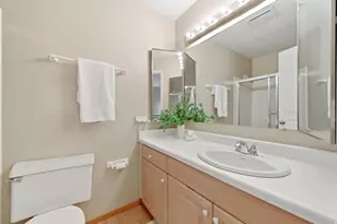 1592 E Park Pl N, Holladay, UT 84121 - Photo 22