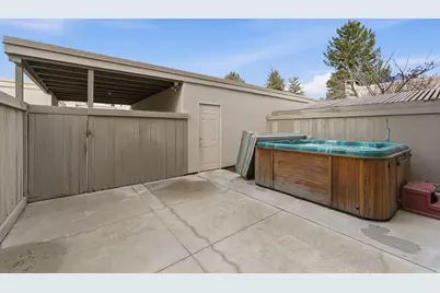 1592 E Park Pl N, Holladay, UT 84121 - Photo 30