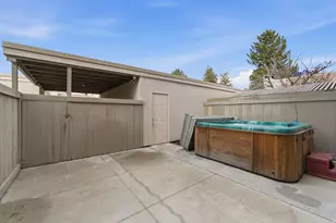 1592 E Park Pl N, Holladay, UT 84121 - Photo 30