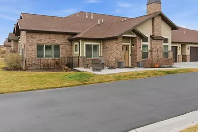 1768 W 300 S #C, Mapleton, UT 84664 - Photo 2