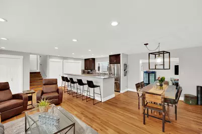 487 E 9270 S, Sandy, UT 84070 - Photo 4