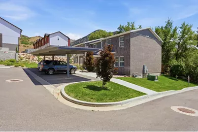 1695 E 1425 S, Ogden, UT 84404 - Photo 4