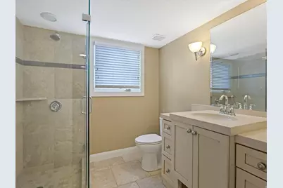 3376 E Magic View Dr S, Cottonwood Heights, UT 84121 - Photo 12