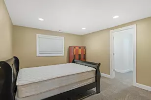 3376 E Magic View Dr S, Cottonwood Heights, UT 84121 - Photo 22