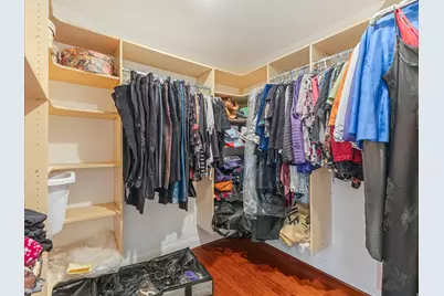 3376 E Magic View Dr S, Cottonwood Heights, UT 84121 - Photo 16