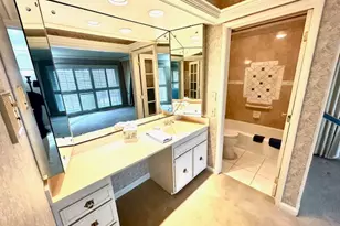 829 E Three Fountains Dr, Murray, UT 84107 - Photo 14