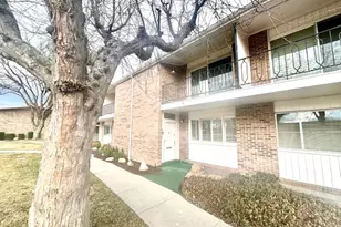 829 E Three Fountains Dr, Murray, UT 84107 - Photo 2