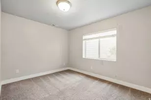 1326 E Sageberry Dr, Santaquin, UT 84655 - Photo 30