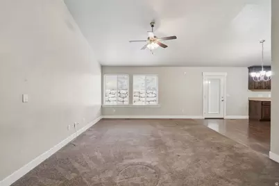 1326 E Sageberry Dr, Santaquin, UT 84655 - Photo 10