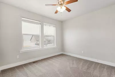 1326 E Sageberry Dr, Santaquin, UT 84655 - Photo 16