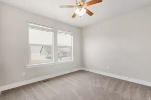 1326 E Sageberry Dr, Santaquin, UT 84655 - Photo 16