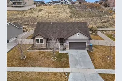 1326 E Sageberry Dr, Santaquin, UT 84655 - Photo 38