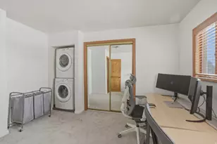 6945 S Virginia Hills Dr, Cottonwood Heights, UT 84121 - Photo 22