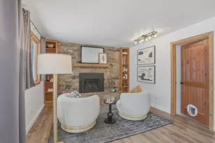 6945 S Virginia Hills Dr, Cottonwood Heights, UT 84121 - Photo 8