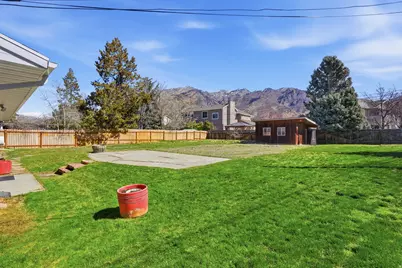 6945 S Virginia Hills Dr, Cottonwood Heights, UT 84121 - Photo 26