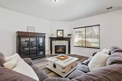 928 Chatham Dr, North Salt Lake, UT 84054 - Photo 8