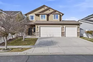 928 Chatham Dr, North Salt Lake, UT 84054 - Photo 56