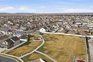 928 Chatham Dr, North Salt Lake, UT 84054 - Photo 46