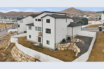 3552 E Aster Dr, Eagle Mountain, UT 84005 - Photo 44