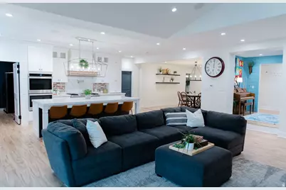 745 E Maple St, Mapleton, UT 84664 - Photo 12