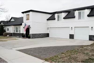 745 E Maple St, Mapleton, UT 84664 - Photo 2