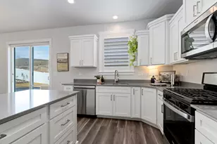 3477 E Wheat Fld Ln, Eagle Mountain, UT 84005 - Photo 16