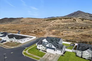 3477 E Wheat Fld Ln, Eagle Mountain, UT 84005 - Photo 2