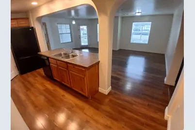 11782 S Currant Dr #102, South Jordan, UT 84009 - Photo 4