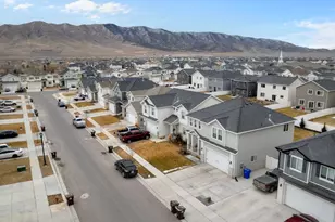 1112 E Deborah St, Eagle Mountain, UT 84005 - Photo 30