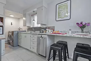 2033 E 2700 S, Salt Lake City, UT 84109 - Photo 10