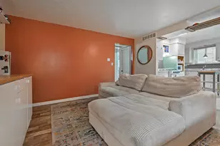 2033 E 2700 S, Salt Lake City, UT 84109 - Photo 6