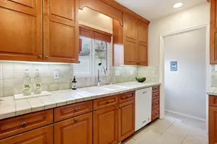 1878 E Stratford Ave, Salt Lake City, UT 84106 - Photo 12