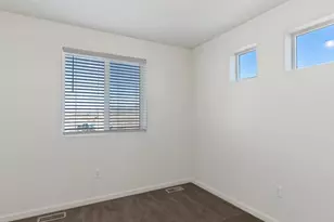 138 N Provo River Rd, Saratoga Springs, UT 84045 - Photo 16